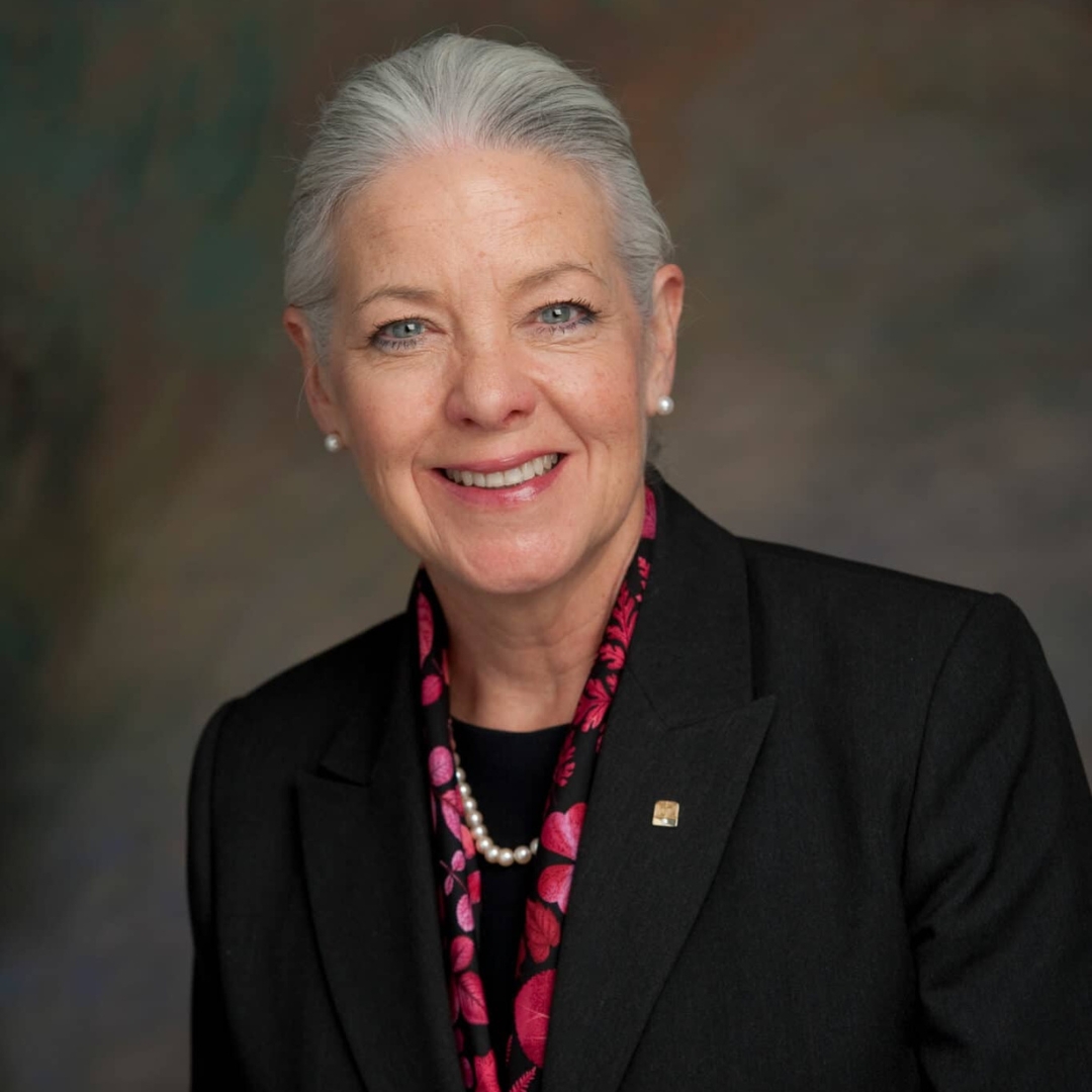 janet garufis